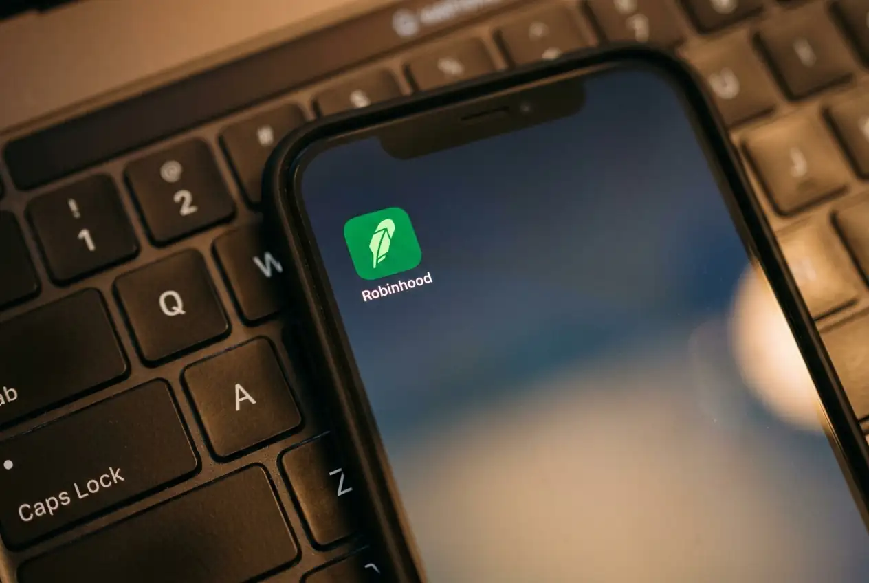 Robinhood and BNY Mellon launch Trump Accounts app, seeding $1,000 per child